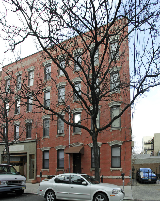 258 3rd St in Hoboken, NJ - Building Photo - Building Photo