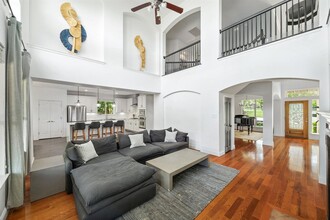 16200 Spillman Ranch Loop in Austin, TX - Building Photo - Building Photo