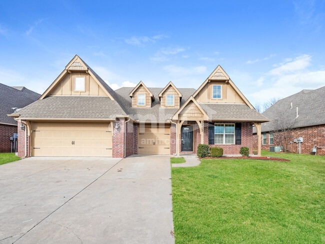 property at 15713 East 91st St N