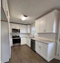 2865 Laguna Ave in Winston-Salem, NC - Building Photo - Building Photo