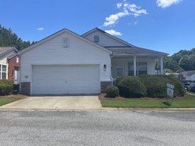 469 Windcroft Cir NW