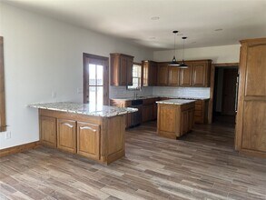 307 Co Rd 4790 in Boyd, TX - Building Photo - Building Photo