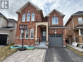 11 Barden Crescent in Ajax, ON - Building Photo
