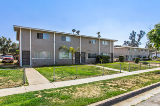 1126 Cero Ct in Redlands, CA - Building Photo - Building Photo