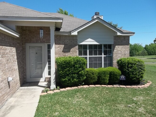 404 Sterling Manor Ct in Temple, TX - Foto de edificio - Building Photo