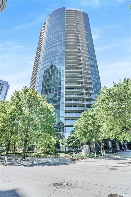 property at 3338 Peachtree Rd