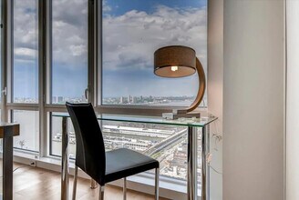 605 W 42nd St in New York, NY - Building Photo - Building Photo