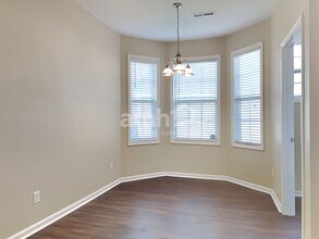 7778 Discovery Rd in North Charleston, SC - Building Photo - Building Photo