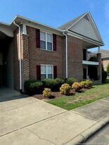 1720 Renwick Dr in Fayetteville, NC - Building Photo