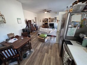 1139 Loma Ave in Long Beach, CA - Foto de edificio - Building Photo