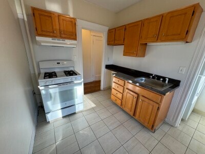 120 Washington St, Unit 25