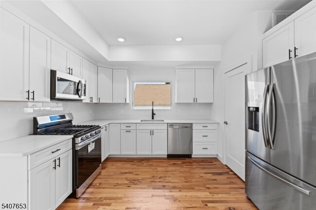 property at 246 Cortlandt St