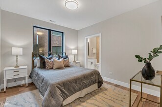 Abode 1214 in Chicago, IL - Building Photo - Building Photo
