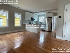 77 Reed Ave in Everett, MA - Building Photo - Building Photo