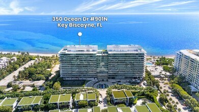 350 Ocean Dr in Key Biscayne, FL - Building Photo - Building Photo