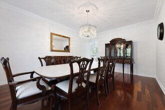 12 Fortune Way in Suffern, NY - Building Photo - Building Photo