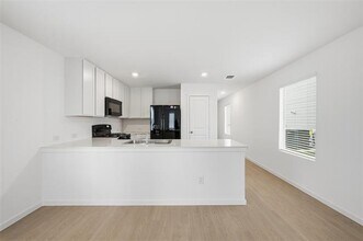 4016 Belmont Dr in Aubrey, TX - Building Photo - Building Photo