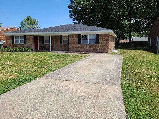 6032 Brookwood Dr in Suffolk, VA - Building Photo - Building Photo