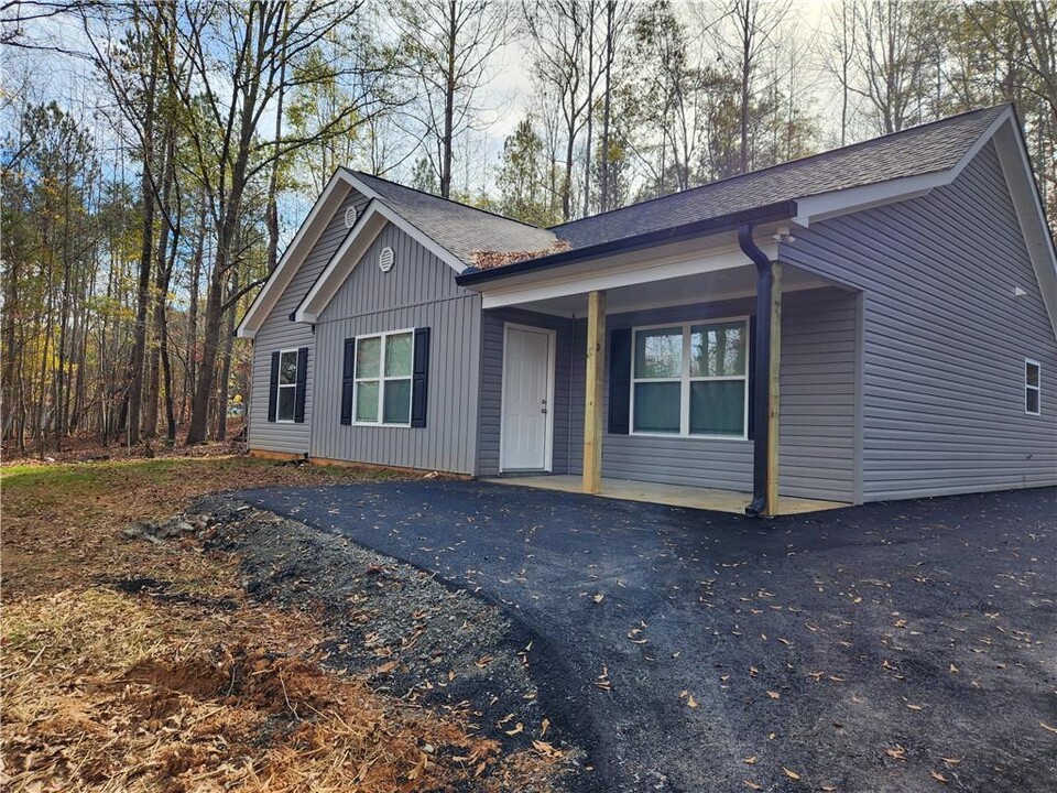 54 Lumpkin Co Park Rd in Dahlonega, GA - Building Photo