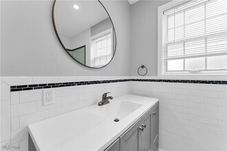 302 Louisiana Ave in Lorain, OH - Building Photo - Building Photo