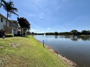 855 Marina Del Ray Ln in West Palm Beach, FL - Building Photo - Building Photo