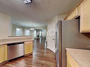 501 Hawk Eye Ct, Unit 03-304 in Mcdonough, GA - Building Photo - Building Photo