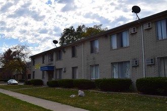 Dorchester Arms in Detroit, MI - Building Photo - Building Photo