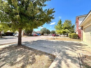 13316 High Sierra St in Manor, TX - Building Photo - Building Photo