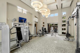 8889 Caminito Plaza Centro, Unit 7319 in San Diego, CA - Building Photo - Building Photo