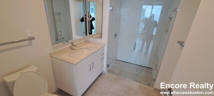 35 Lomasney Wy in Boston, MA - Foto de edificio - Building Photo