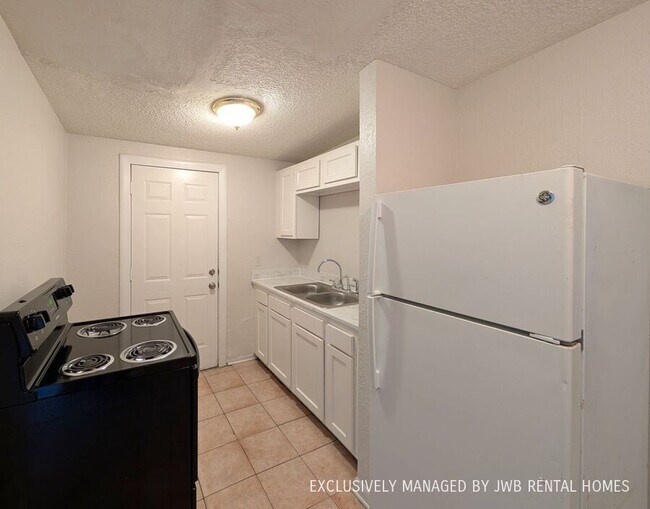 3045 Nolan St in Jacksonville, FL - Building Photo - Building Photo