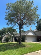 21018 Royal Villa Dr in Katy, TX - Building Photo - Building Photo