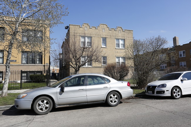 2734-2740 N Leclaire Ave in Chicago, IL - Building Photo - Building Photo