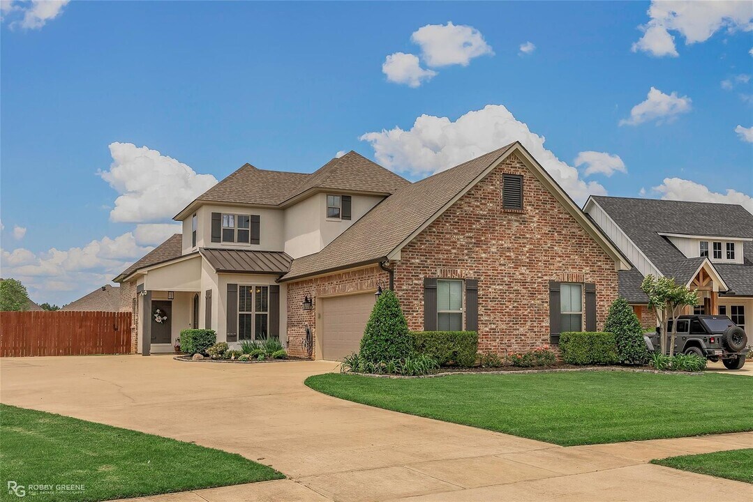 13 Turtle Creek Dr in Benton, LA - Building Photo