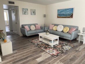 127 Piedmont C in Delray Beach, FL - Building Photo - Building Photo