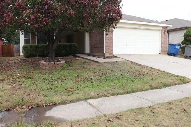 property at 1425 Knottingham Dr