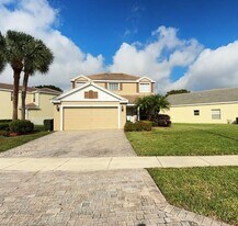 113 Canterbury Pl in Royal Palm Beach, FL - Building Photo
