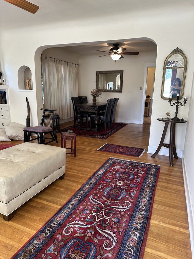 4933 Aldama St in Los Angeles, CA - Building Photo - Building Photo