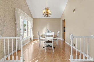 1407 Wilson Ave in Wheaton, IL - Building Photo - Building Photo