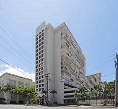 Atkinson Plaza in Honolulu, HI - Building Photo - Building Photo