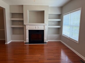 2176 Olmadison View in Atlanta, GA - Building Photo - Building Photo