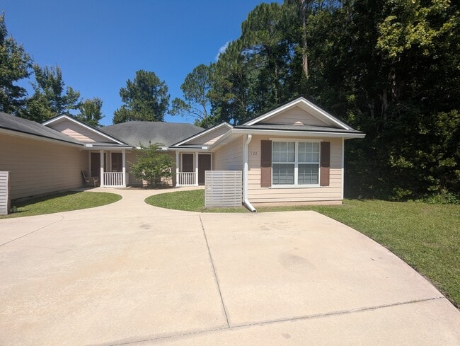 property at 128 Plantation Point Dr