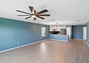 768 Opossum Trl in New Braunfels, TX - Building Photo - Building Photo