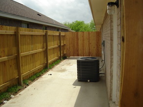 1404-1504 Quail Ln in Pharr, TX - Building Photo - Building Photo