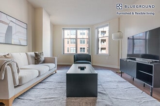 2400 M St NW in Washington, DC - Building Photo - Building Photo