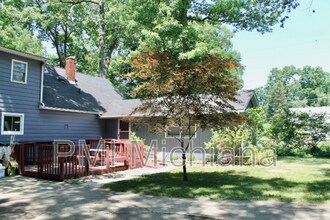 52554 Kenilworth Rd in South Bend, IN - Building Photo - Building Photo