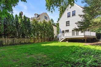 6 Francis Ave in Cambridge, MA - Foto de edificio - Building Photo