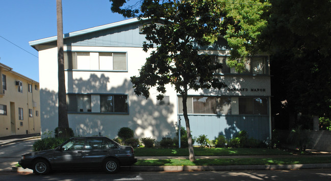 Oakland Manor in Pasadena, CA - Foto de edificio - Building Photo