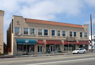 3301-3309 Motor Ave in Los Angeles, CA - Building Photo - Building Photo