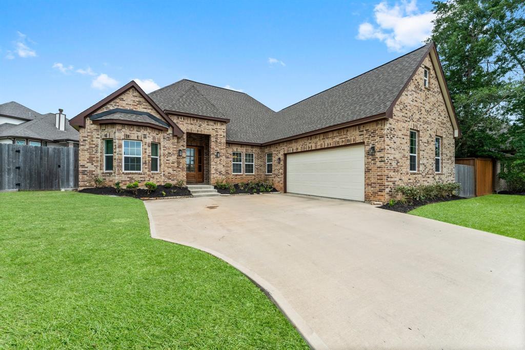 12511 Savage Ct in Magnolia, TX - Building Photo